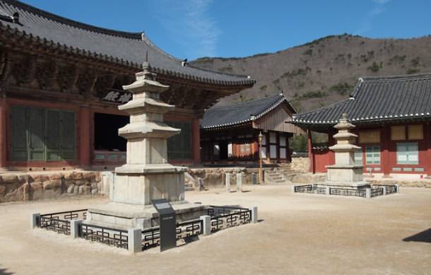 East and West Three-story Stone Pagodas of Seonamsa Temple, Suncheon